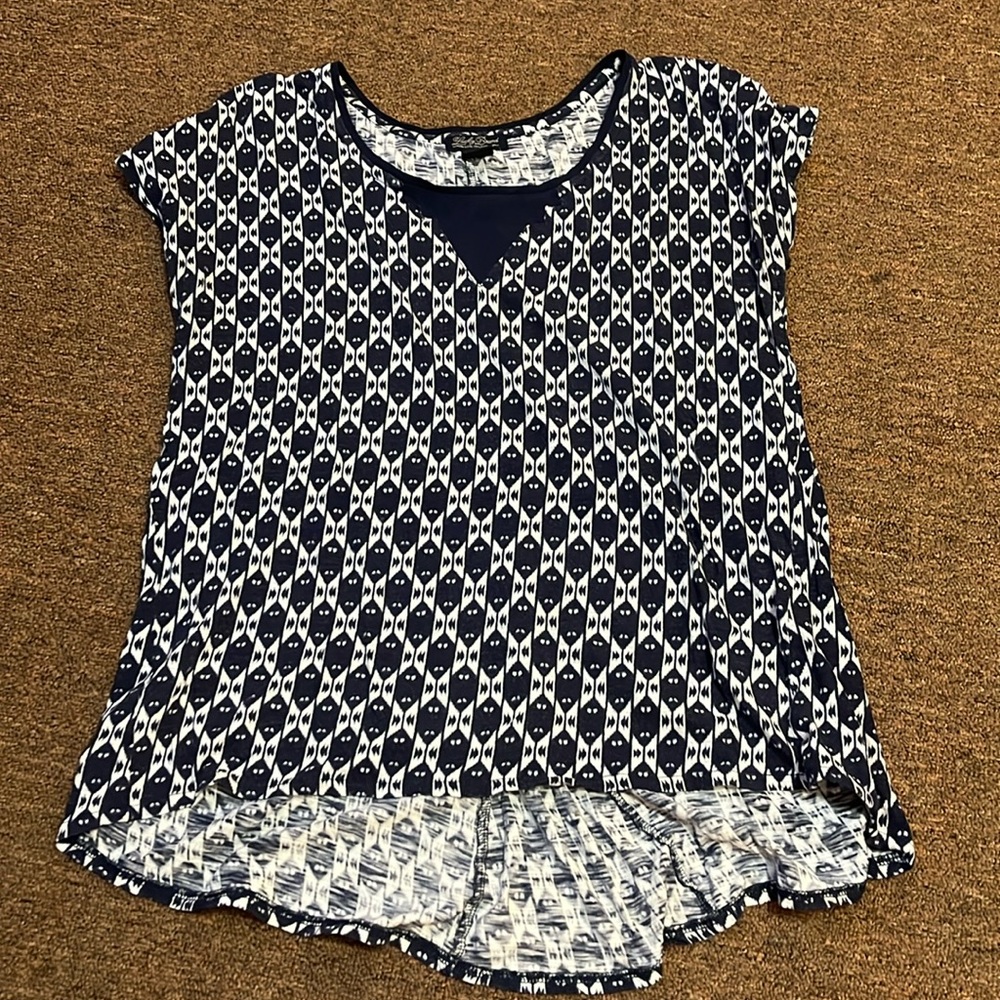Lucky Brand T-Shirt